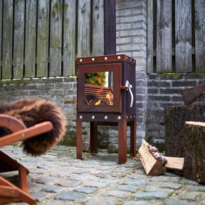 Havepejs i rustet stål Piquia rustet stål havepejs